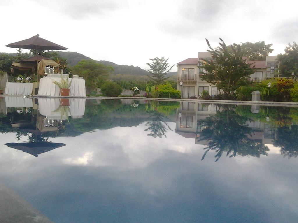 לבואן באג'ו Luwansa Beach Hotel מראה חיצוני תמונה