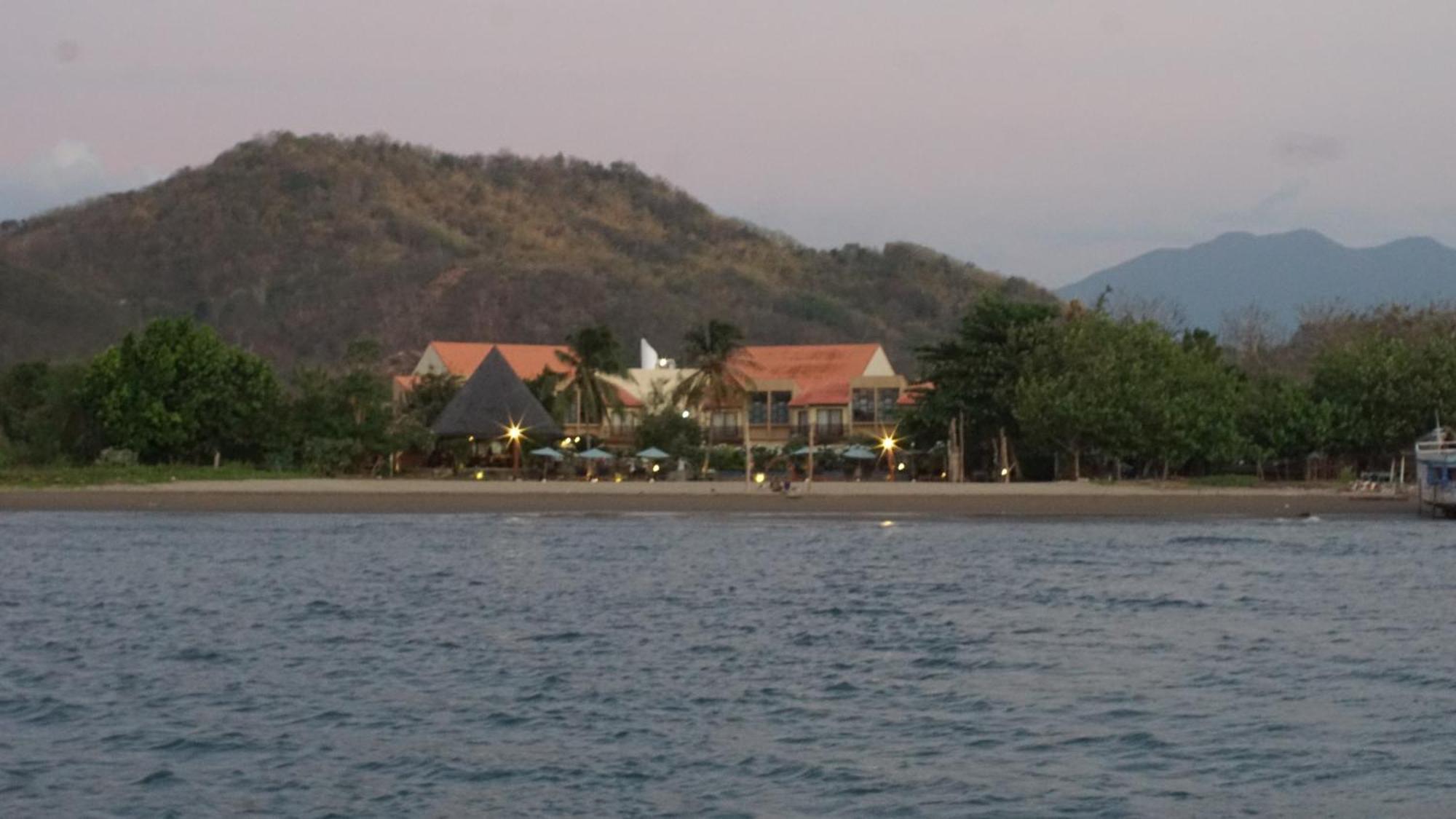 לבואן באג'ו Luwansa Beach Hotel מראה חיצוני תמונה