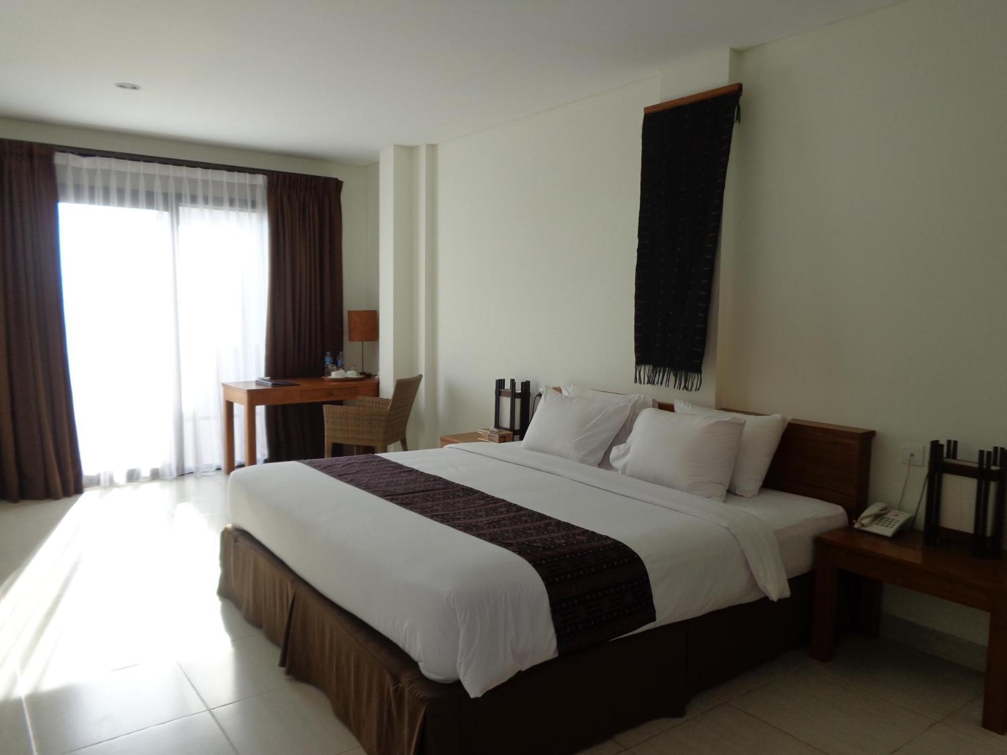 לבואן באג'ו Luwansa Beach Hotel מראה חיצוני תמונה