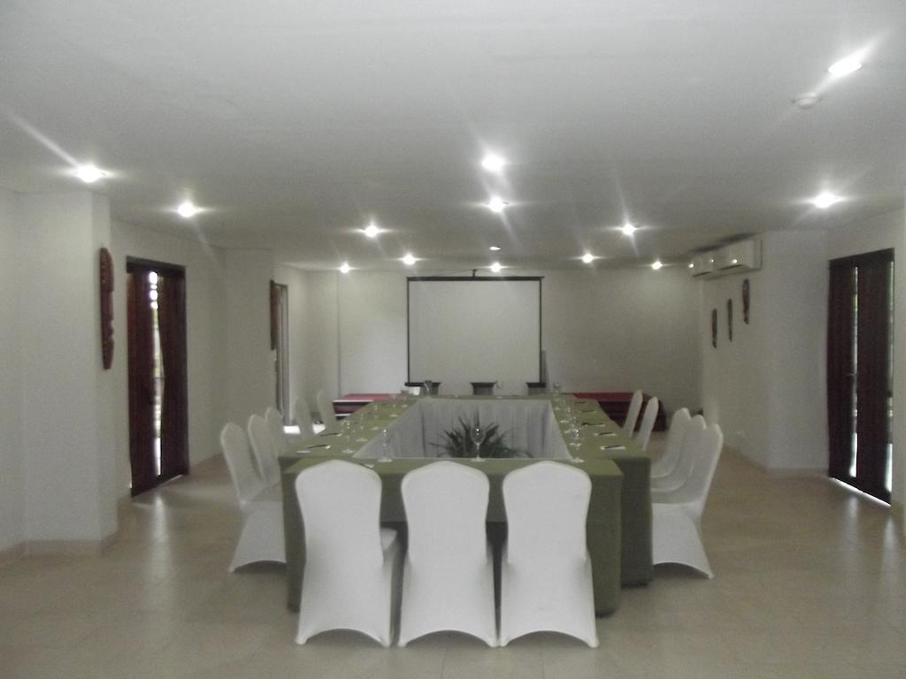 לבואן באג'ו Luwansa Beach Hotel מראה חיצוני תמונה
