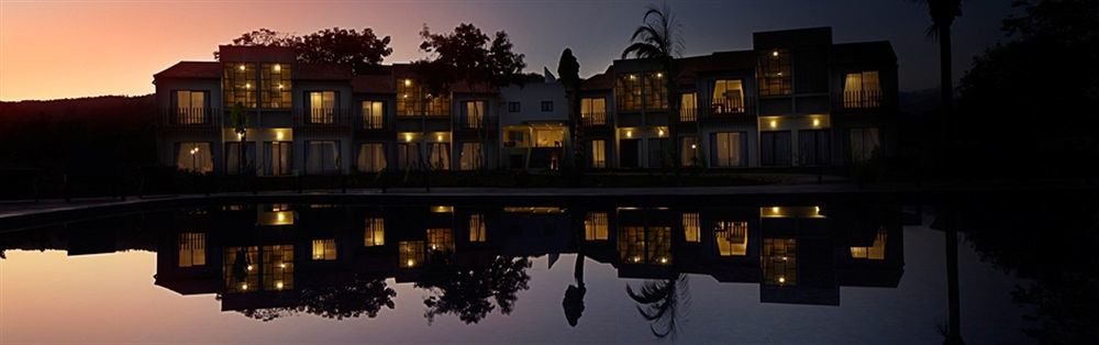 לבואן באג'ו Luwansa Beach Hotel מראה חיצוני תמונה