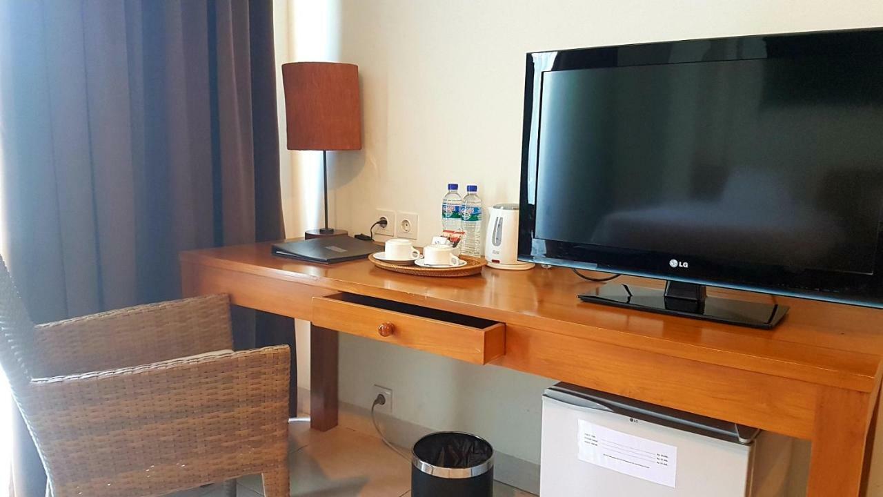 לבואן באג'ו Luwansa Beach Hotel מראה חיצוני תמונה
